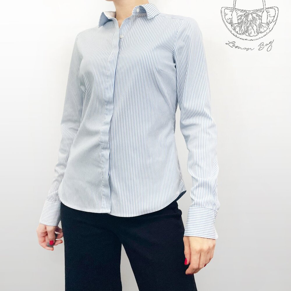 H&M / Fitted Office Button Down Shirt Collar / Blue White Stripes / Size S